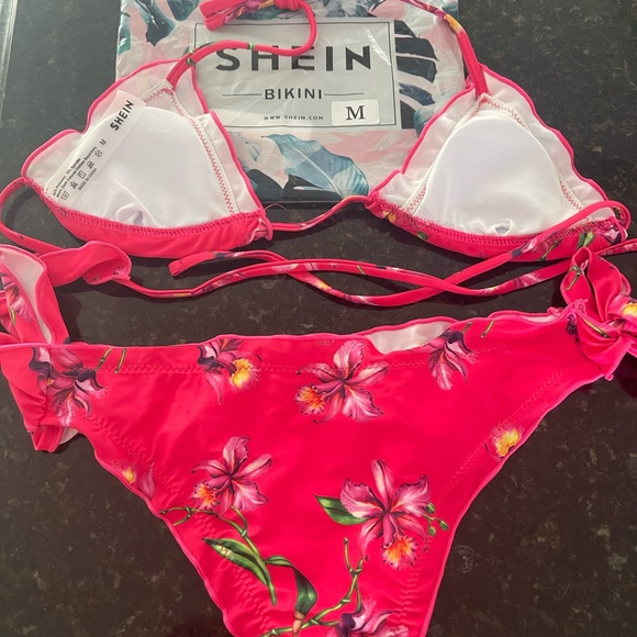 Brand new in bag Shein bathing suit - Picture 2 of 2